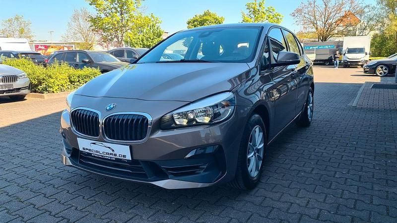 Gebraucht BMW 220 Advantage 192 PS (141 kW) 2019 Beige Limousine