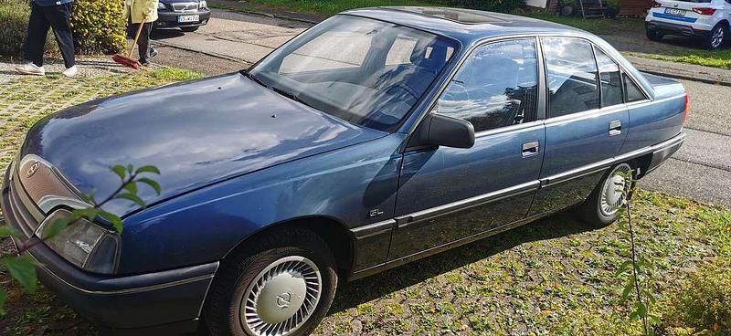 Gebraucht Opel Omega Edition 116 PS (85 kW) 1988 Blau Limousine