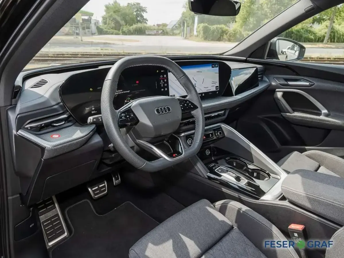 Gebraucht Audi Q5 S-Line 204 PS (150 kW) 2025 Schwarz SUV