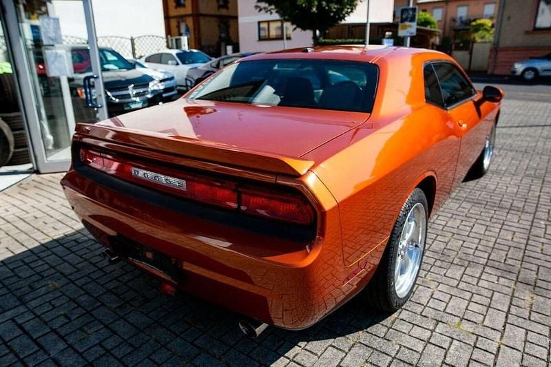 Gebraucht Dodge Challenger 381 PS (280 kW) 2011 Orange Coupé