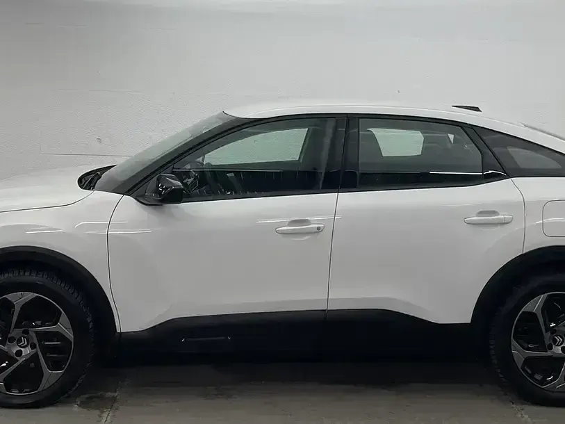 Gebraucht Citroën C4 Feel 131 PS (96 kW) 2023 Polarweiss SUV