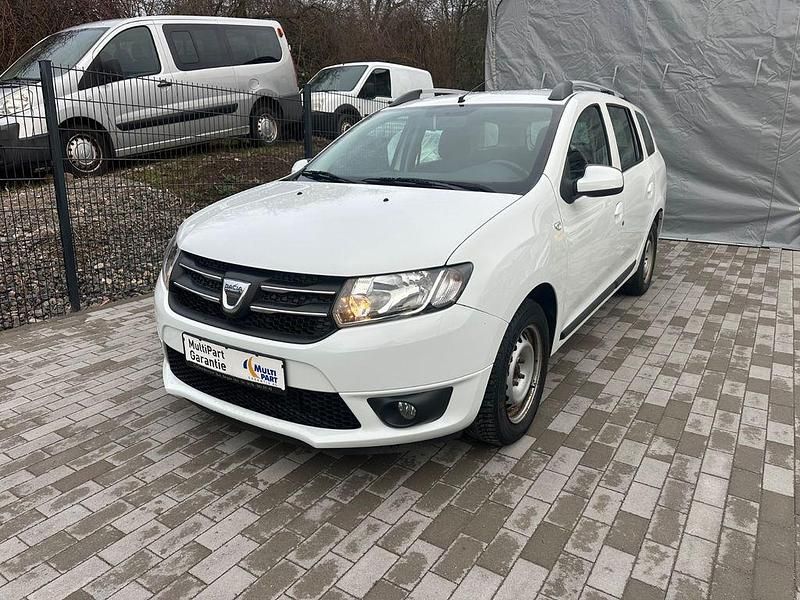 Weiß Gebraucht 2013 Dacia Logan MCV Prestige Kombi | 5.450 € (Fairer Preis) - Bild 1/4