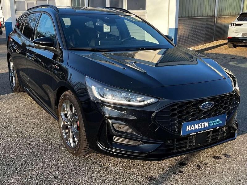 Gebraucht Ford Focus ST-Line X 155 PS (114 kW) 2025 Schwarz Limousine