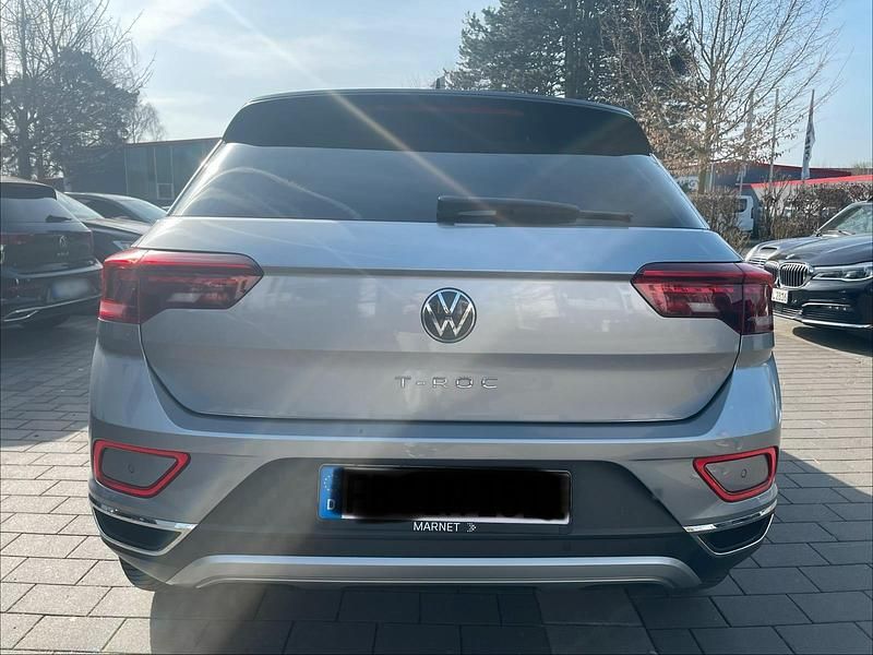 Gebraucht VW T-Roc Style 110 PS (80 kW) 2023 Silber SUV