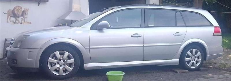 Gebraucht Opel Vectra 155 PS (114 kW) 2005 Silber Kombi