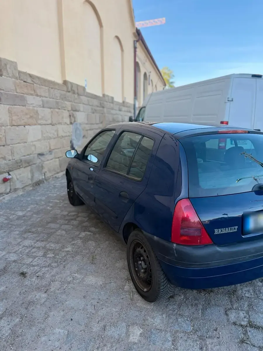 Gebraucht Renault Clio II 59 PS (43 kW) 1999 Blau Kleinwagen