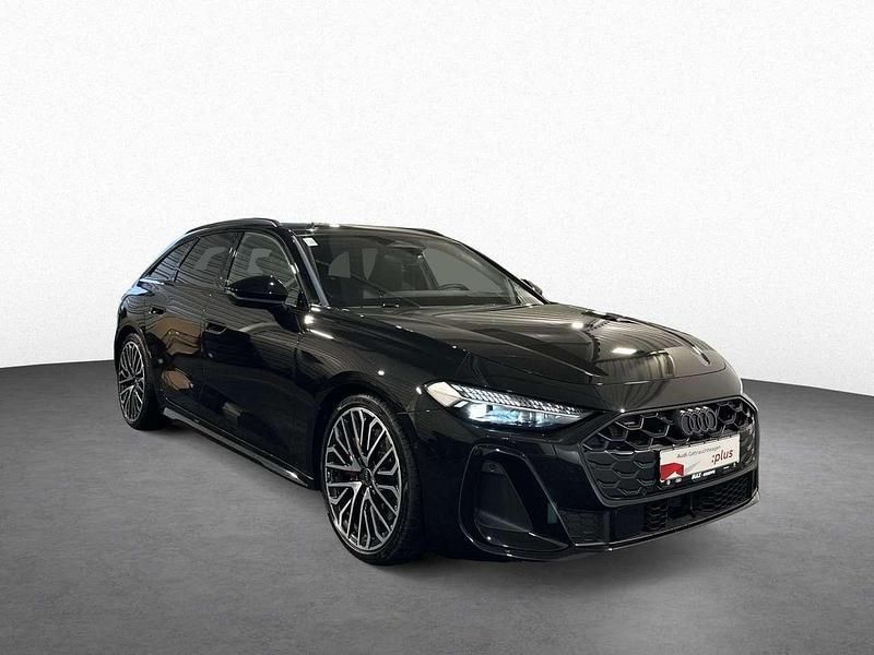 Gebraucht Audi S5 Ambiente 367 PS (269 kW) 2025 Mythosschwarz metallic Kombi