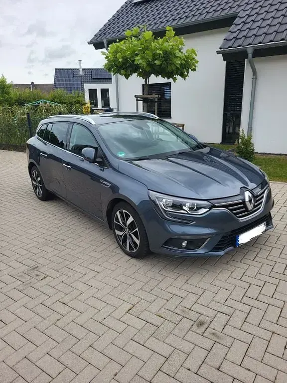 Gebraucht Renault Mégane IV Bose Edition 159 PS (116 kW) 2019 Grau Limousine