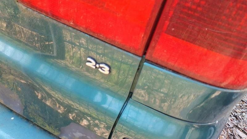 Gebraucht Ford Galaxy 145 PS (106 kW) 2000 Grün Van / Kleinbus