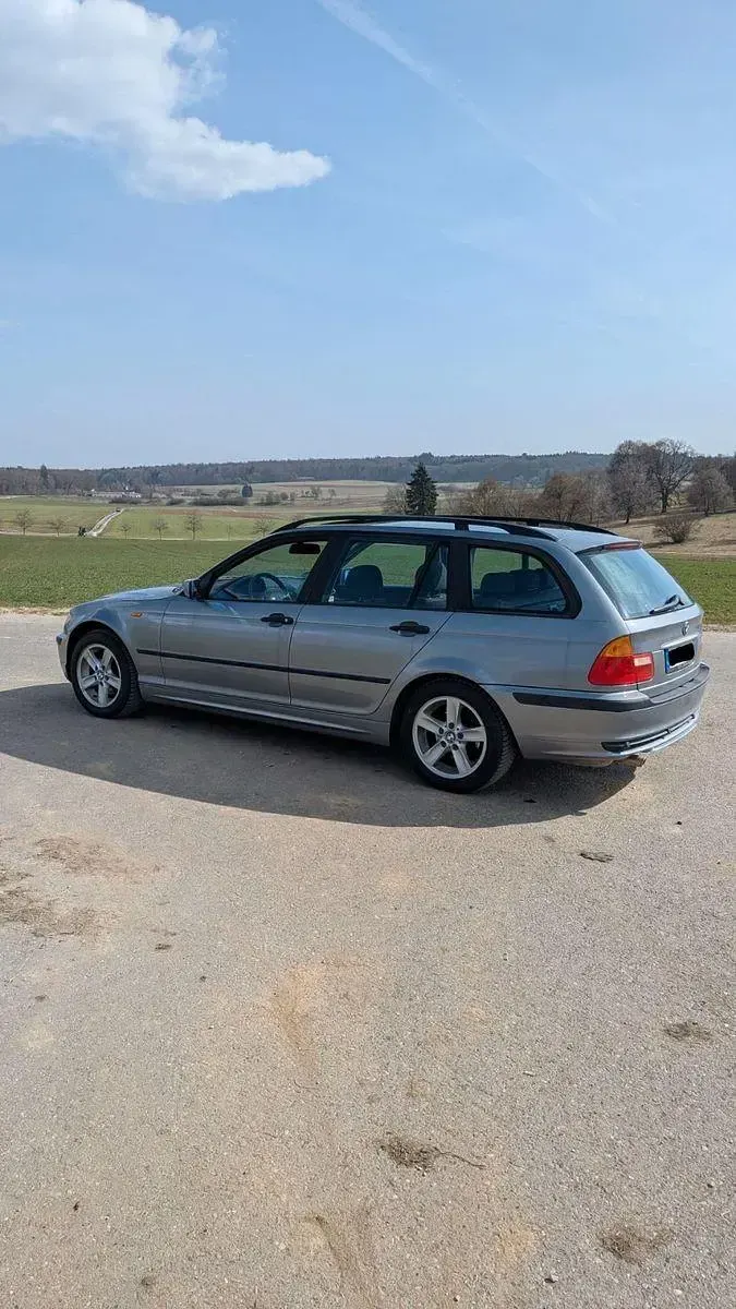 Gebraucht BMW 318 Sport Line 143 PS (105 kW) 2004 Grau Kombi