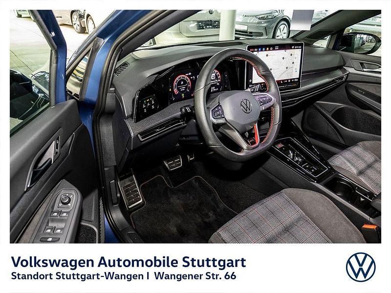 Gebraucht VW Golf VIII GTI 265 PS (194 kW) 2025 Anemonenblau metallic schwarz Limousine