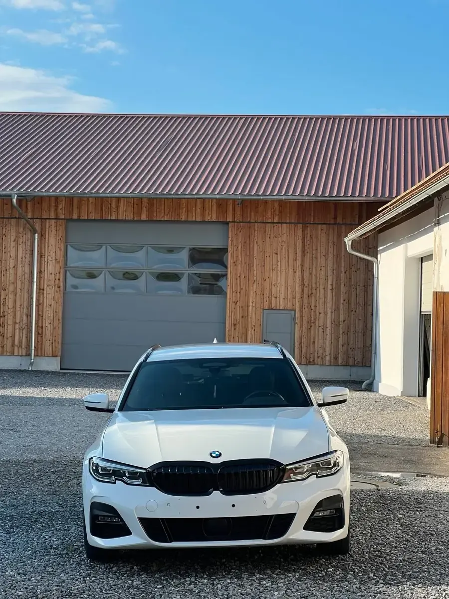 Gebraucht BMW 320 M Sport 190 PS (139 kW) 2020 Weiß Kombi