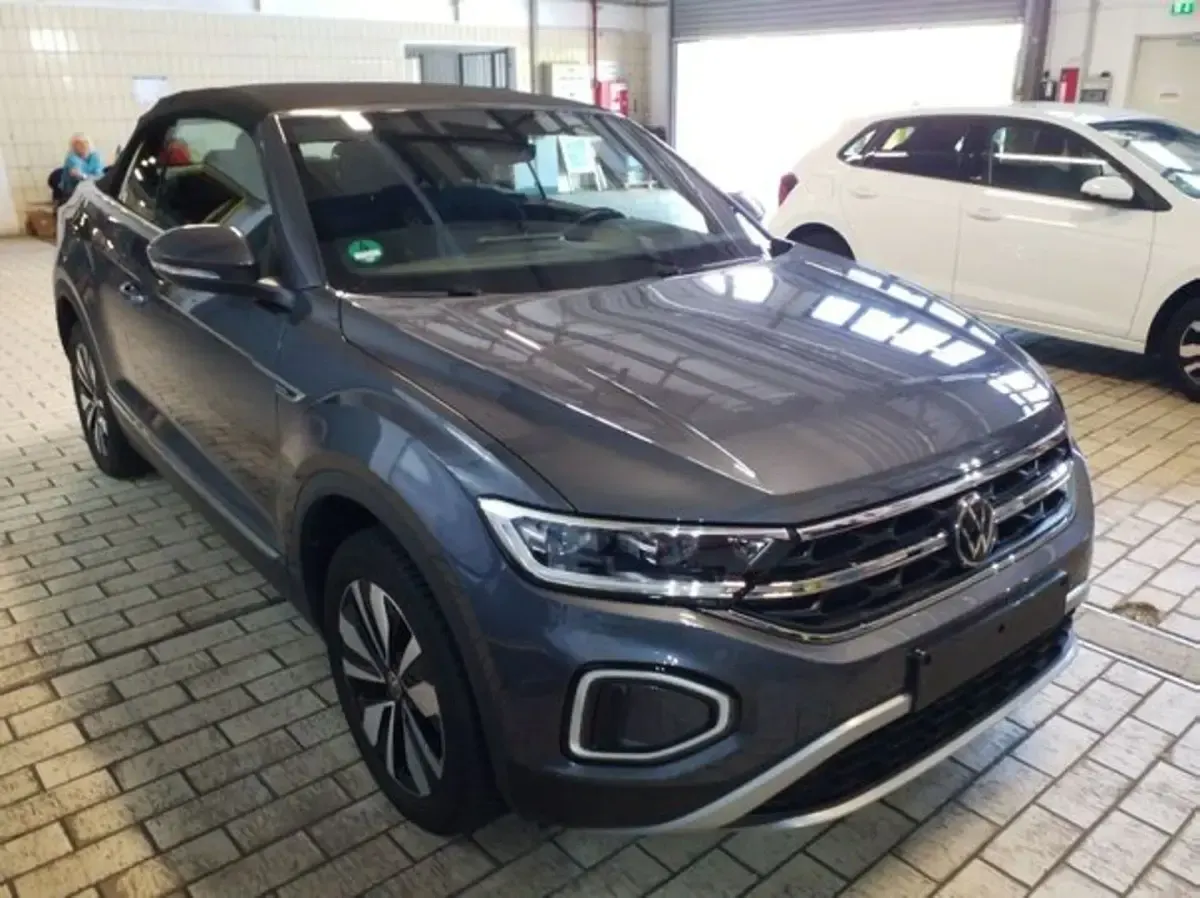 Gebraucht VW T-Roc Cabriolet Style 150 PS (110 kW) 2024 Grau Cabrio
