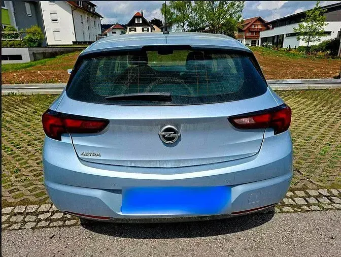 Gebraucht Opel Astra Edition 105 PS (77 kW) 2019 Blau Limousine