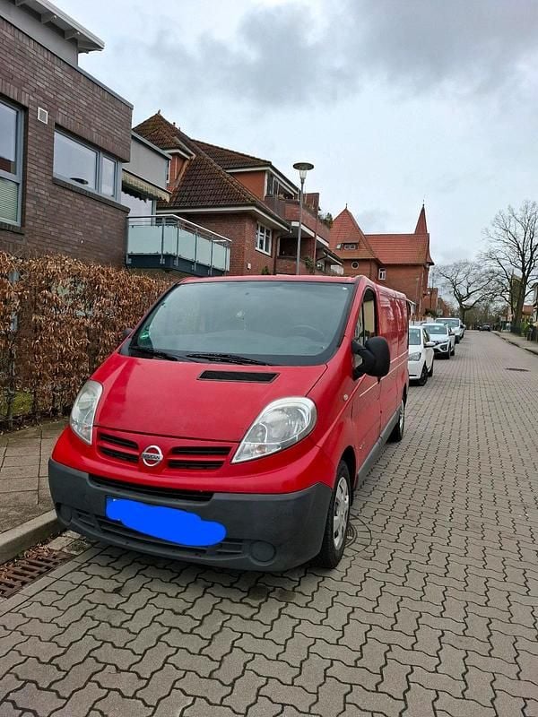 Gebraucht Nissan Primastar 115 PS (84 kW) 2011 Rot Van / Kleinbus