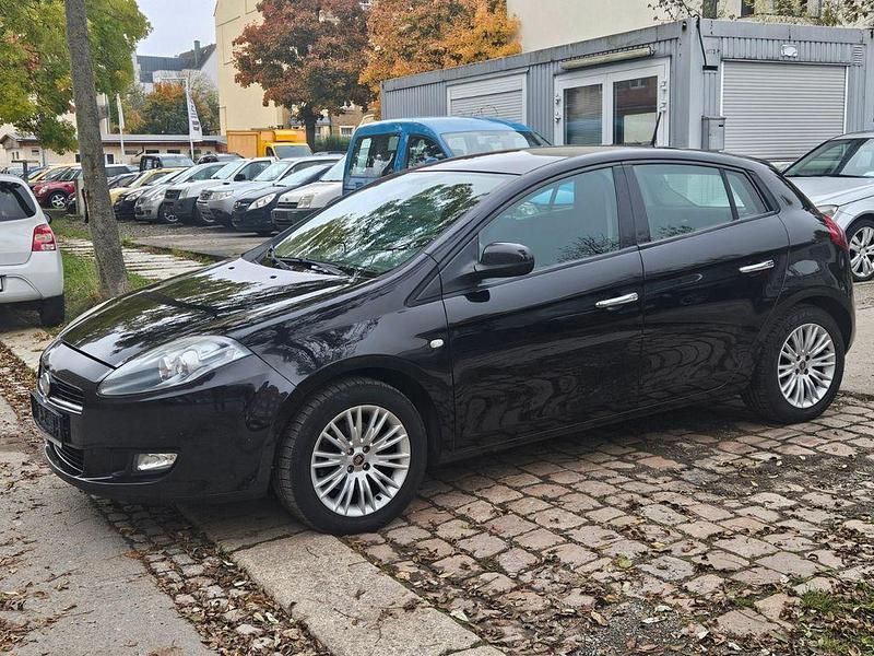 Schwarz Gebraucht 2011 Fiat Bravo Kleinwagen | 1.990 € (Guter Preis) - Bild 1/4