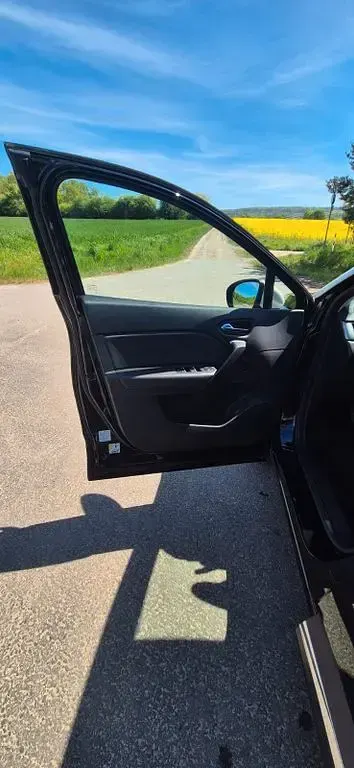Gebraucht Renault Captur Intens 131 PS (96 kW) 2021 Schwarz SUV