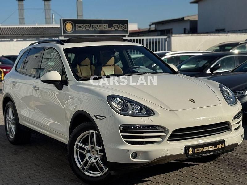 Weiß Gebraucht 2011 Porsche Cayenne SUV | 24.498 € (Etwas zu teuer) - Bild 1/4