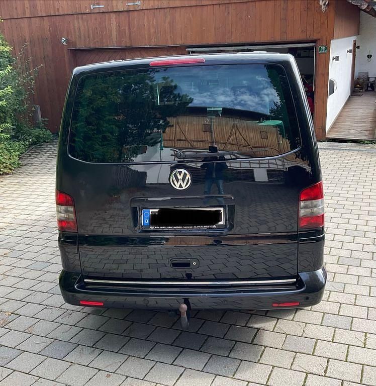 Gebraucht VW T5 131 PS (96 kW) 2008 Schwarz Van