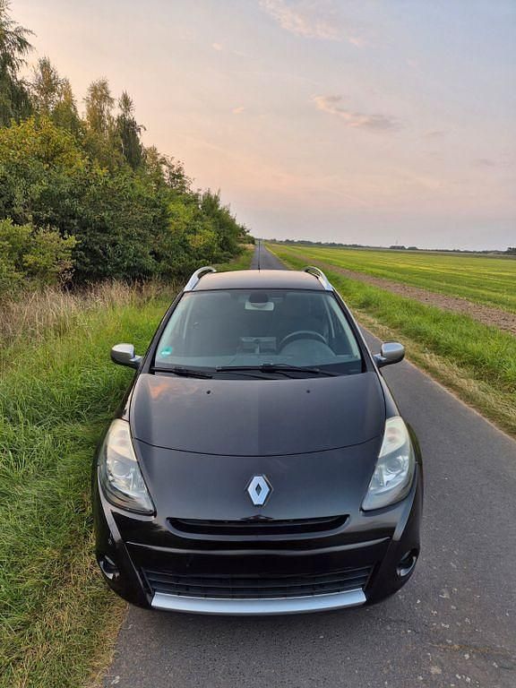 Gebraucht Renault Clio II 75 PS (55 kW) 2011 Schwarz Limousine