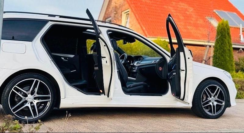 Gebraucht Mercedes E350 AMG 258 PS (189 kW) 2016 Weiß Kombi