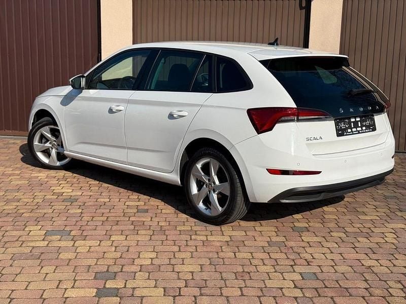 Gebraucht Skoda Scala Style 110 PS (80 kW) 2020 Weiß Kleinwagen