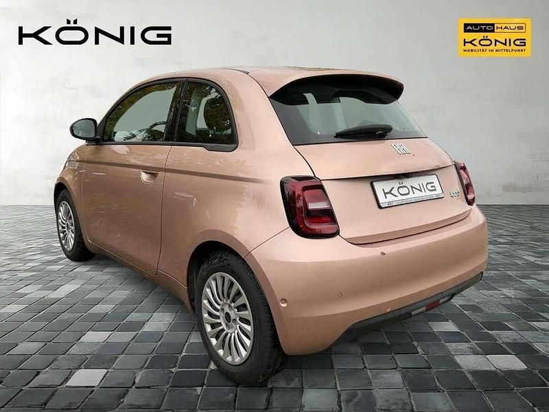 Gebraucht Fiat 500e 86 kW (118 PS) 2023 Gold Kleinwagen
