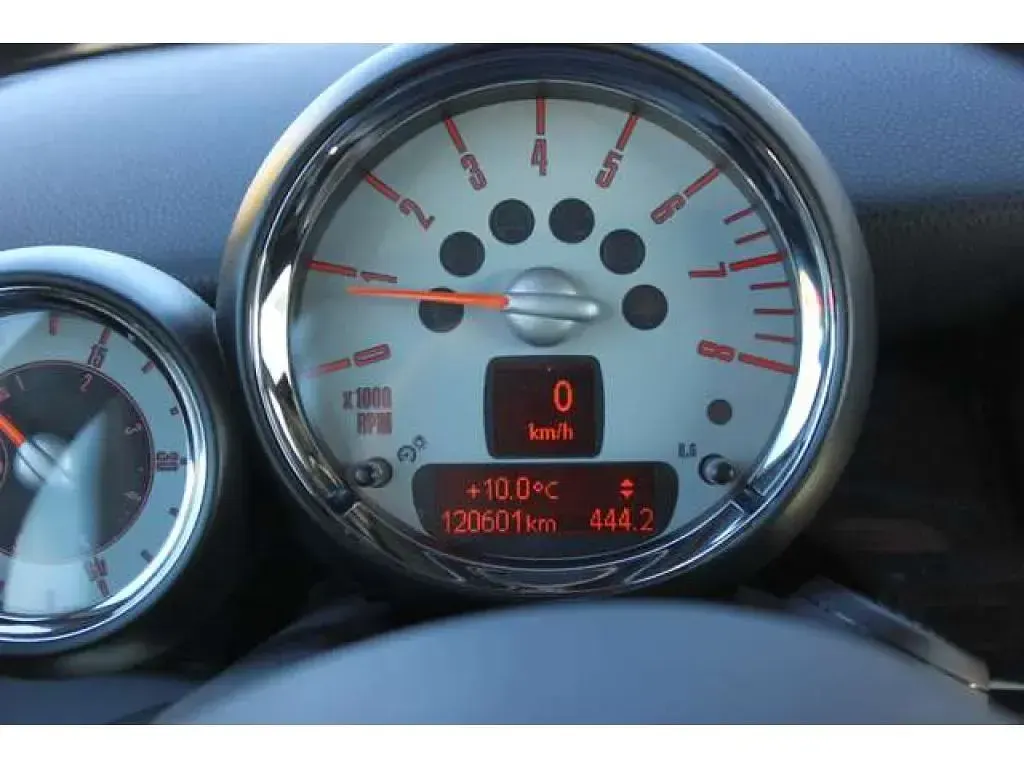 Gebraucht Mini Cooper S Cabriolet 184 PS (135 kW) 2010 Laser blue metallic (metallic) Cabrio