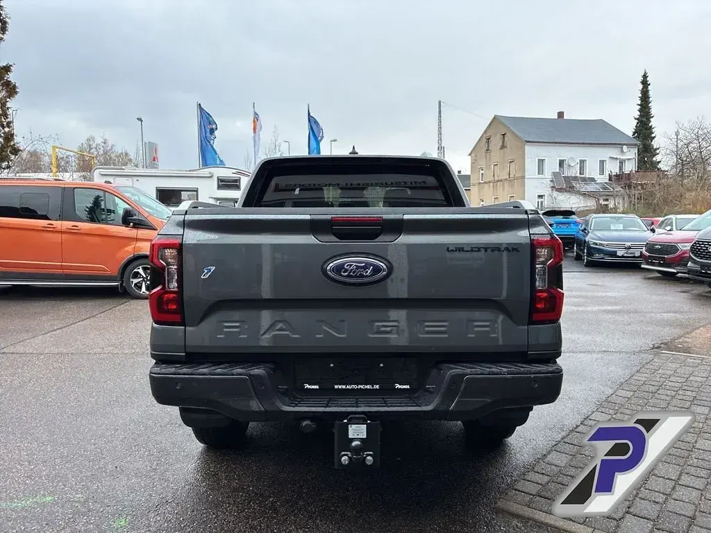 Neu Ford Ranger Wildtrack 241 PS (177 kW) 2026 Schwarz(metallic) Pickup