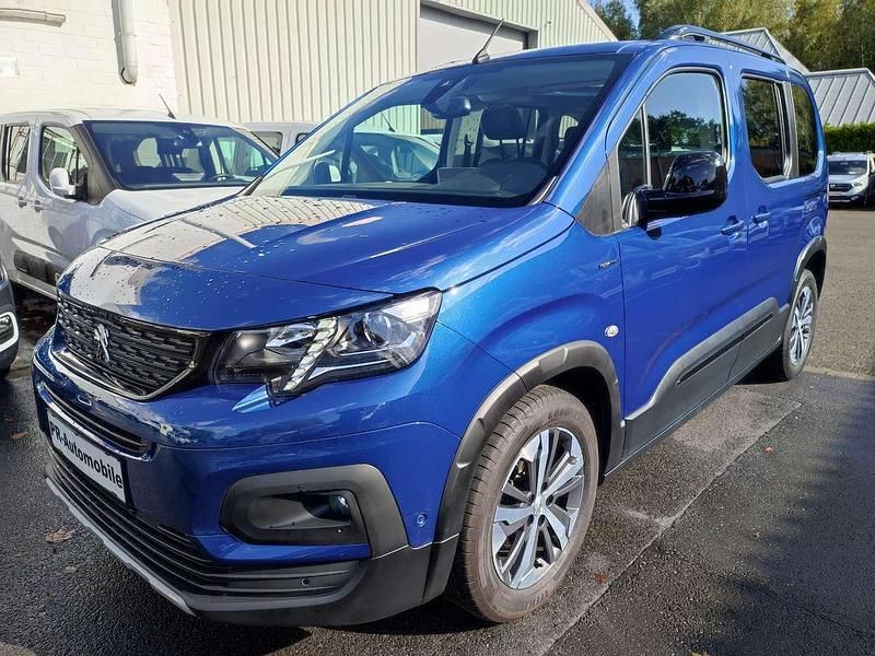 Grau Gebraucht 2019 Peugeot Rifter GT-line Van / Kleinbus | 24.999 € (Fairer Preis) - Bild 1/4