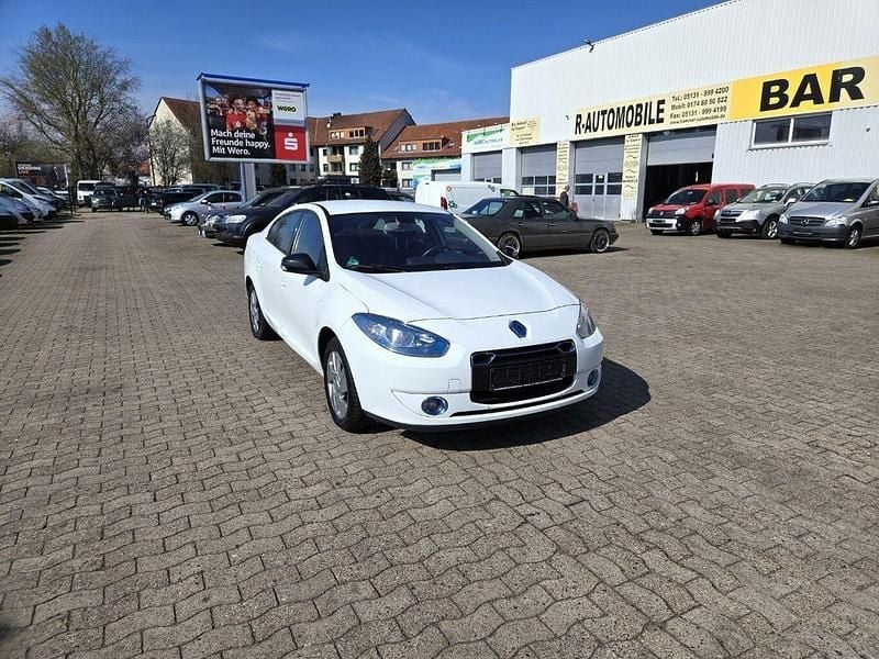 Gebraucht Renault Fluence 69 kW (95 PS) 2012 Weiß Limousine