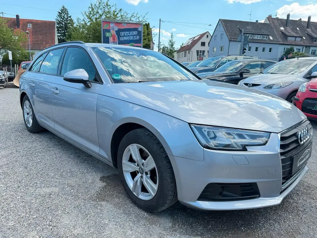 Gebraucht Audi A4 190 PS (139 kW) 2017 Grau Kombi