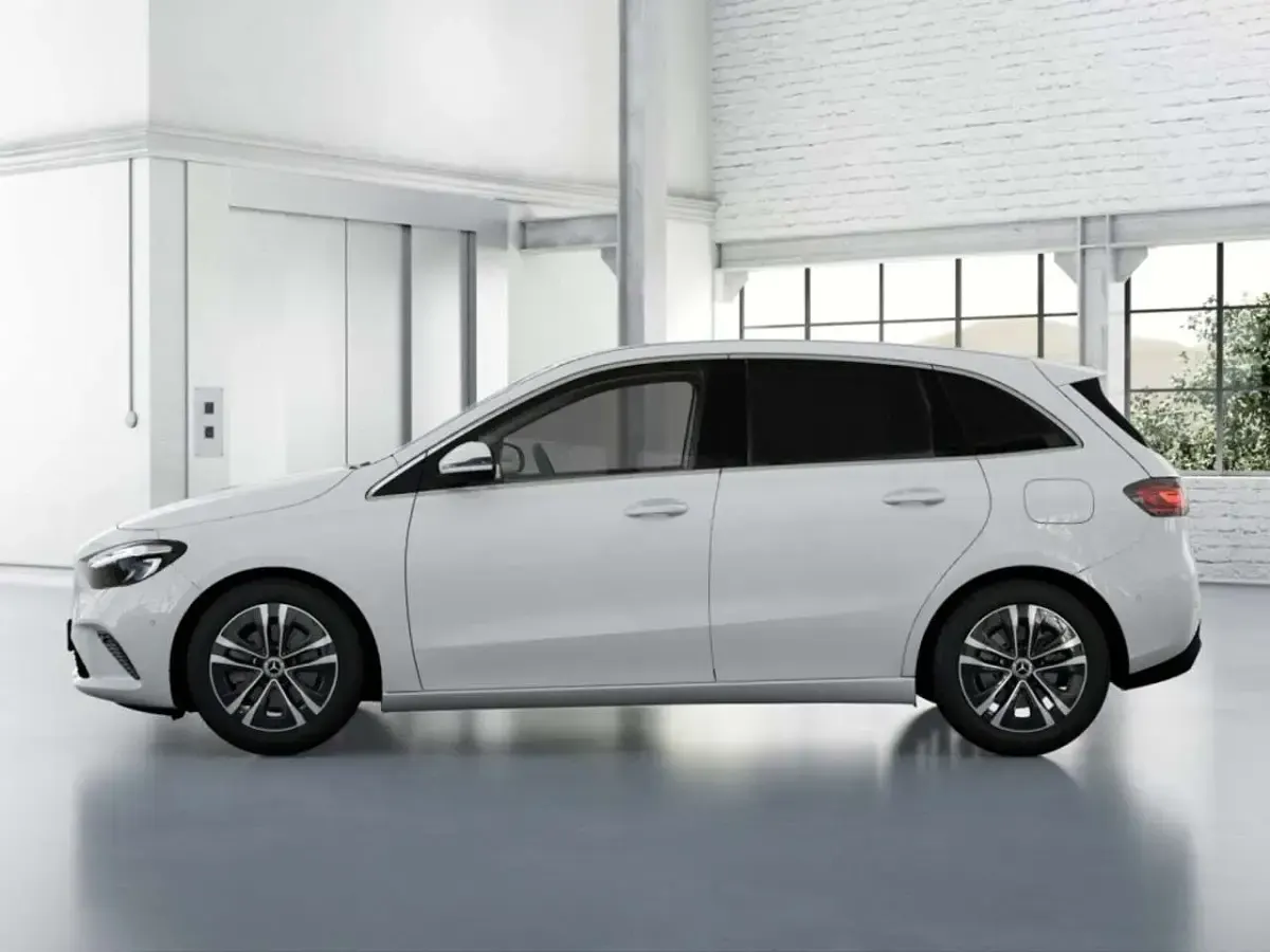 Gebraucht Mercedes B200 Progressive 163 PS (119 kW) 2025 Unilack polarweiß Kleinwagen