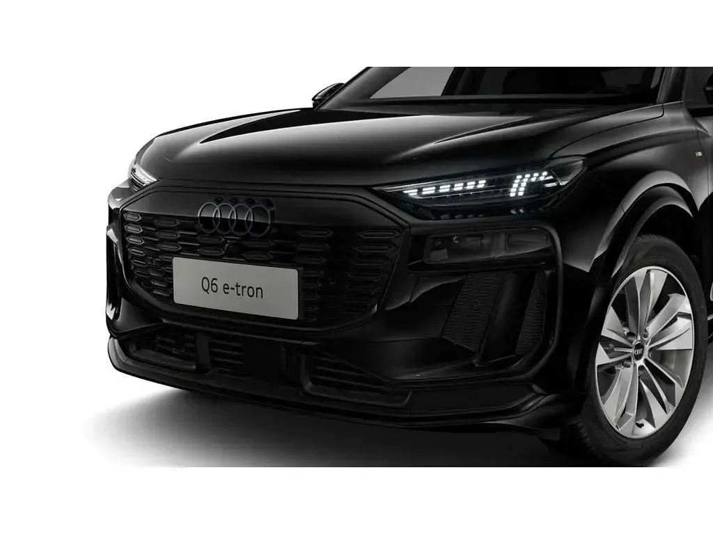 Second-hand Audi Q6 Sportback e-tron S-Line 225 kW (306 CP) 2025 Negru SUV
