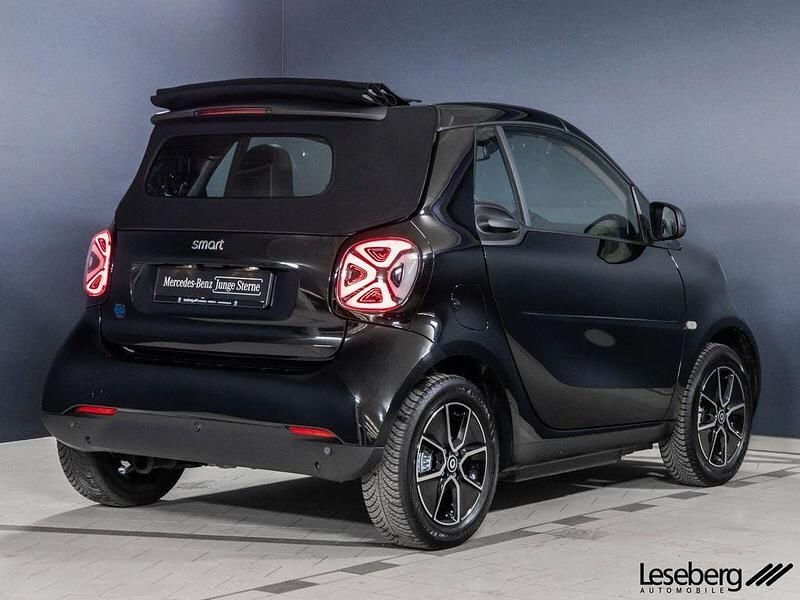 Gebraucht Smart ForTwo Electric Drive Passion 60 kW (82 PS) 2024 Schwarz Cabrio