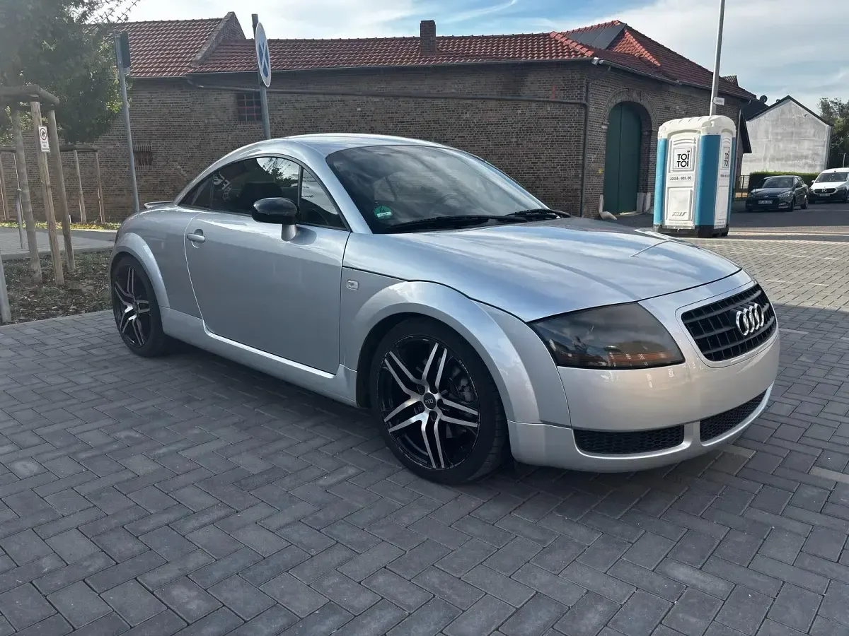 Gebraucht Audi TT 180 PS (132 kW) 1999 Silber Coupé