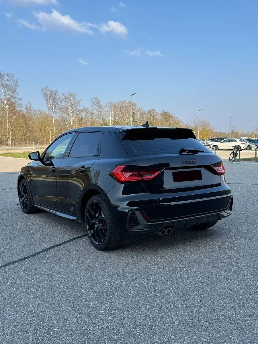 Gebraucht Audi A1 Sportback Ambiente 200 PS (147 kW) 2020 Schwarz Kleinwagen