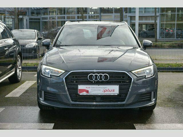 Gebraucht Audi A3 Sportback Sport 150 PS (110 kW) 2019 Grau metallic Kleinwagen