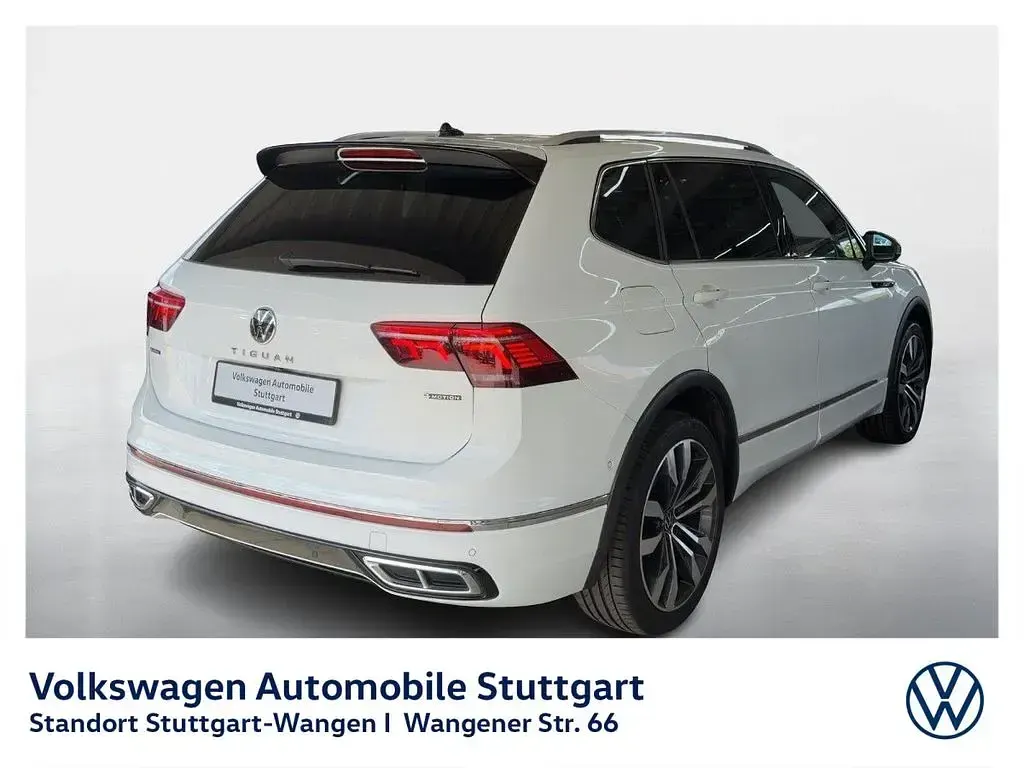 Gebraucht VW Tiguan Allspace R-line 190 PS (139 kW) 2023 Weiß SUV