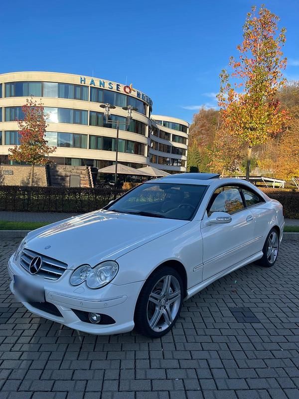 Gebraucht 2009 Mercedes CLK200 Coupé | 5.700 € (Etwas zu teuer) - Bild 1/4