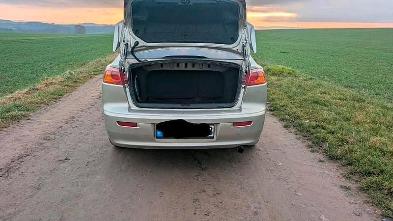 Usata Mitsubishi Lancer 140 CV (102 kW) 2008 Beige Berlina