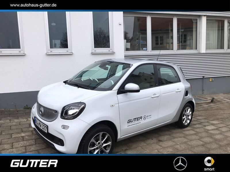Gebraucht Smart ForFour Passion 71 PS (52 kW) 2015 Weiß Kleinwagen