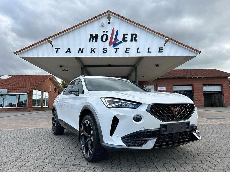 Weiß Gebraucht 2023 Cupra Formentor SUV | 26.375 € (Fairer Preis) - Bild 1/4