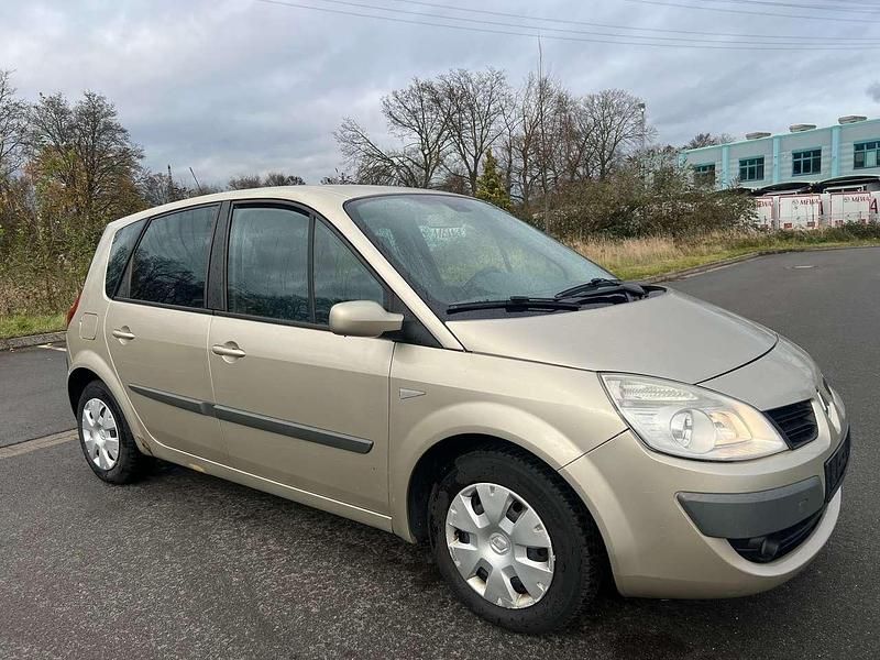 Gebraucht Renault Scénic II Dynamique 111 PS (81 kW) 2006 Silber Van / Kleinbus