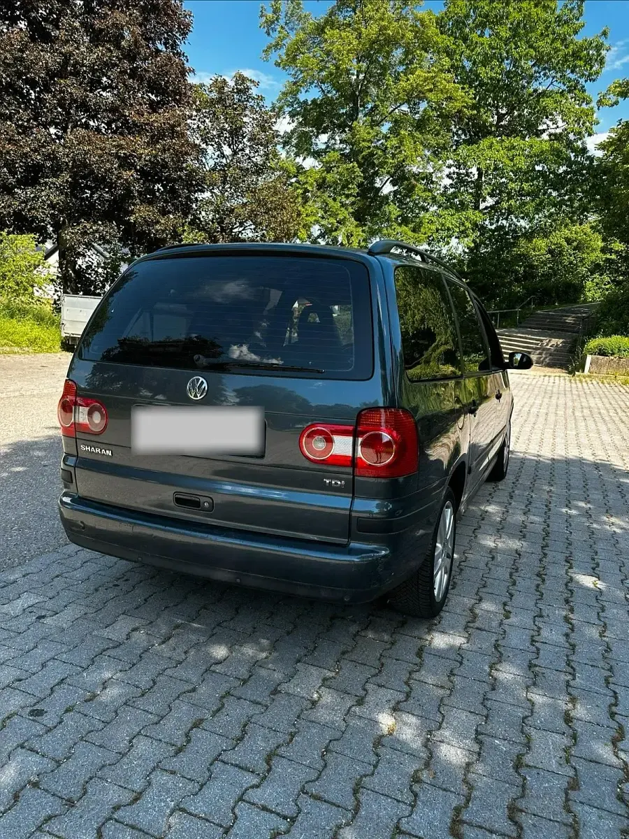Gebraucht VW Sharan Trendline 116 PS (85 kW) 2006 Grau Van / Kleinbus