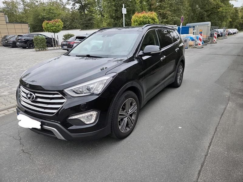 Schwarz Gebraucht 2015 Hyundai Santa Fe SUV | 14.500 € (Etwas zu teuer) - Bild 1/4