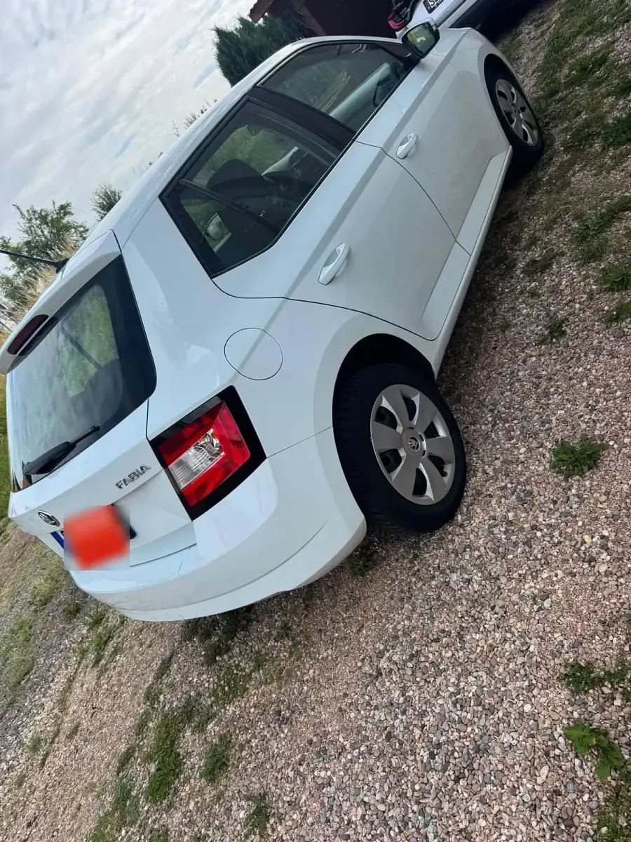Gebraucht Skoda Fabia 90 PS (66 kW) 2018 Weiß Kleinwagen