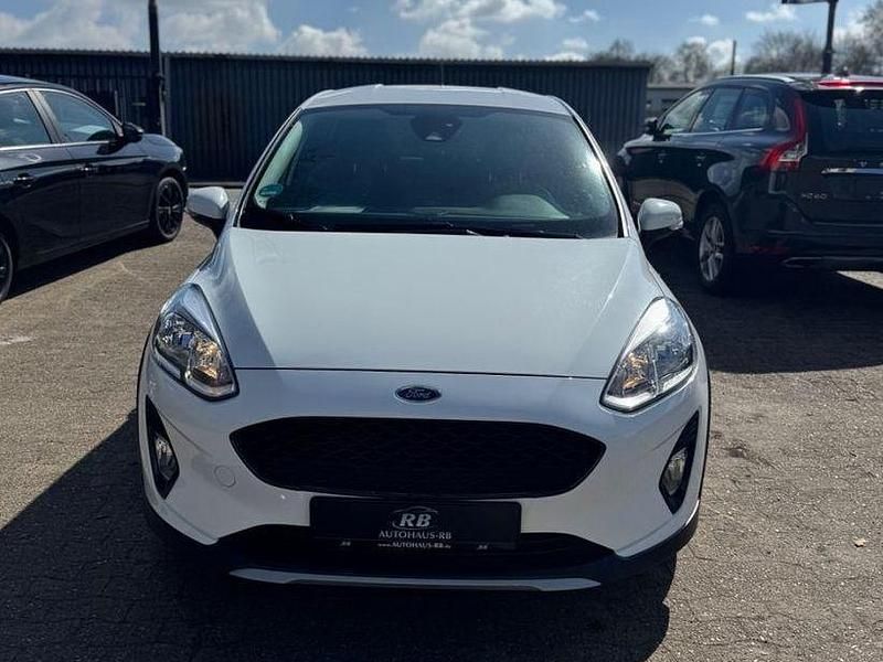 Gebraucht Ford Fiesta Active 101 PS (74 kW) 2019 Weiß Kleinwagen