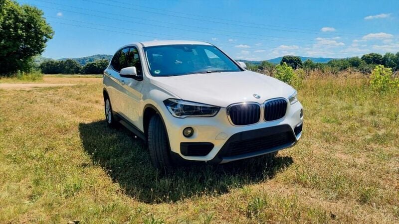 Weiß Gebraucht 2017 BMW X1 Advantage SUV | 22.999 € (Fairer Preis) - Bild 1/4