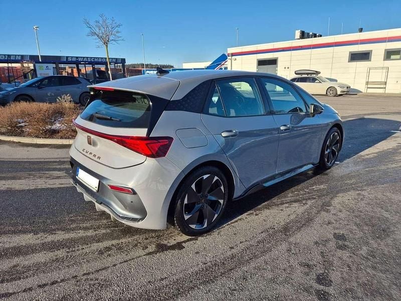 Gebraucht Cupra Born 150 kW (204 PS) 2023 Grau Kleinwagen